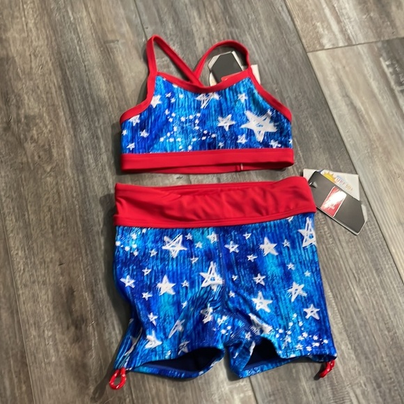 TYR Twinkle Two Piece Swimsuit NEW - Picture 6 of 8